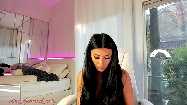 Snapshot of missdiamond_ chatting on 10-20-25, 06:26 missdiamond online show from 10-20-25, 06:26