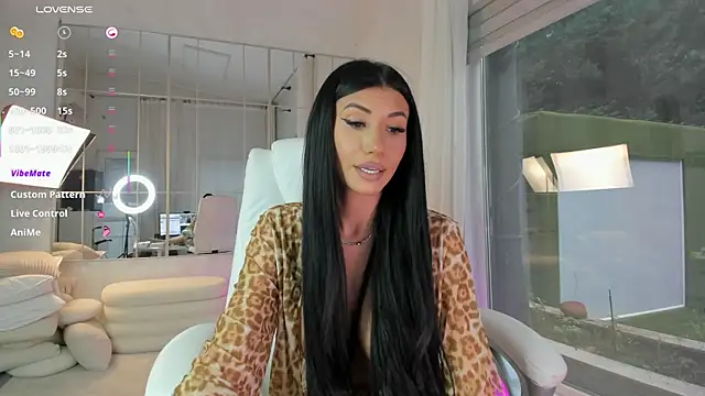 missdiamond  online show from 11-07-25, 08:08