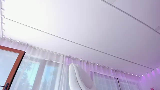 missdiamond  online show from 07-18-26, 07:17