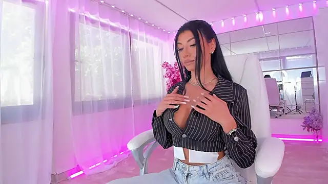 missdiamond  online show from 04-25-26, 08:17