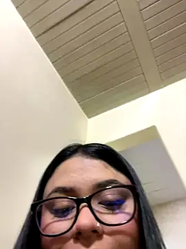 alissonfernandez  online show from 10-02-25, 10:40