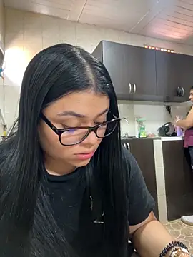 alissonfernandez  online show from 09-26-25, 04:03