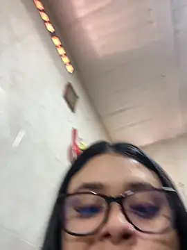 alissonfernandez  online show from 10-01-25, 03:38