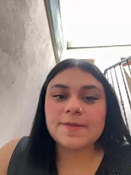 Snapshot of alissonfernandez_ chatting on 06-17-26, 09:03 alissonfernandez online show from 06-17-26, 09:03