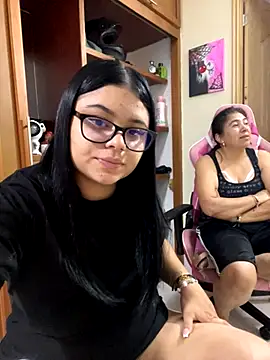 alissonfernandez  online show from 10-27-25, 05:47