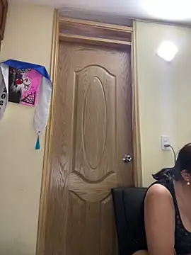 Snapshot of alissonfernandez_ chatting on 02-06-26, 09:11 alissonfernandez online show from 02-06-26, 09:11