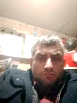 Snapshot of Gotowy40 chatting on 12-01-24, 10:37 Gotowy40 online show from 12-01-24, 10:37