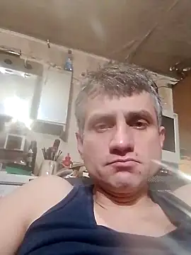 Snapshot of Gotowy40 chatting on 12-27-24, 03:20 Gotowy40 online show from 12-27-24, 03:20