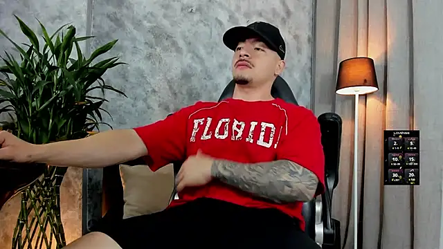 boyc022  online show from 03-07-26, 11:32