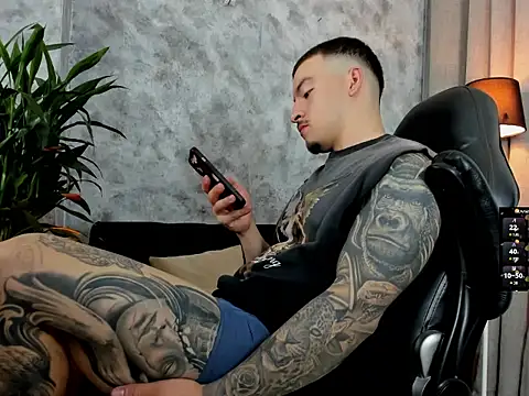 Snapshot of boyc022_ chatting on 03-02-26, 10:27 boyc022 online show from 03-02-26, 10:27