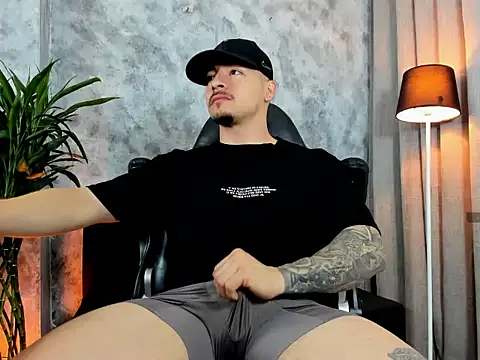 Snapshot of boyc022_ chatting on 02-18-26, 02:46 boyc022 online show from 02-18-26, 02:46