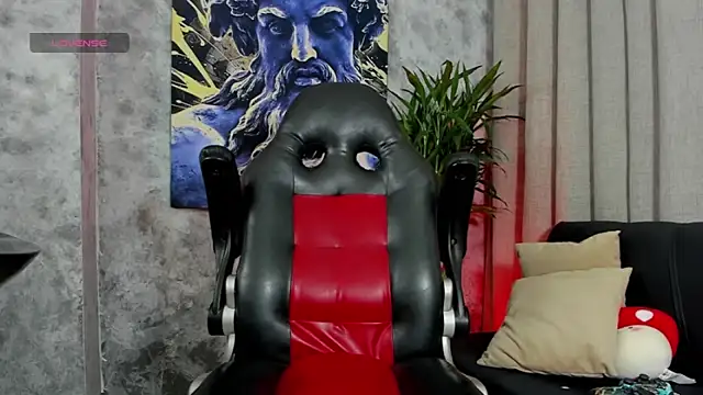 Snapshot of boyc022_ chatting on 02-07-26, 02:36 boyc022 online show from 02-07-26, 02:36