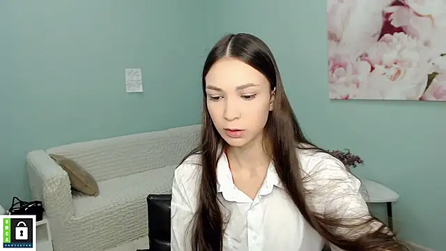 AmyJonas online show from 10-24-25, 05:28