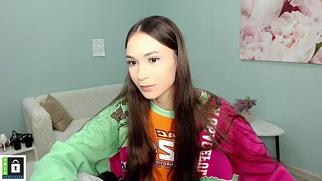 AmyJonas online show from 11-12-25, 04:49