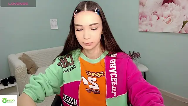 AmyJonas online show from 04-02-26, 04:52