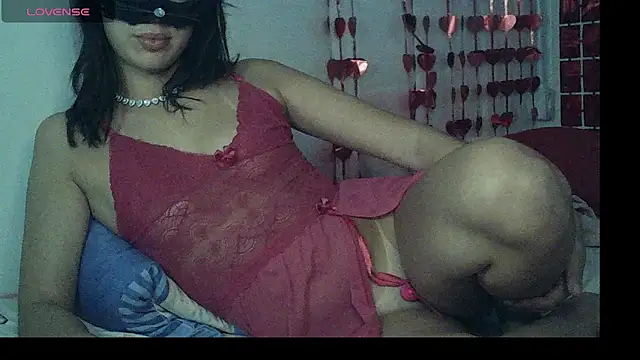isabella048 online show from 11-29-25, 12:00