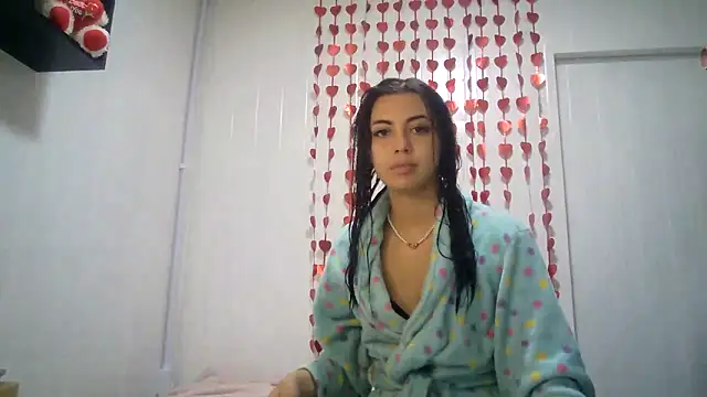 Snapshot of isabella048 chatting on 09-23-25, 11:56 isabella048 online show from 09-23-25, 11:56