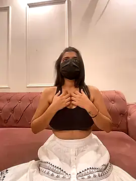 Emmy kapoor online show from 12-21-25, 10:10