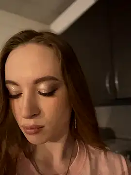  AngelMoon  online show from 12-19-25, 04:05