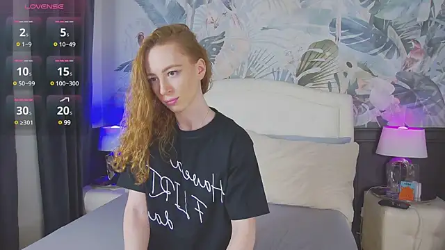 Snapshot of _AngelMoon_ chatting on 01-31-25, 04:25  AngelMoon  online show from 01-31-25, 04:25
