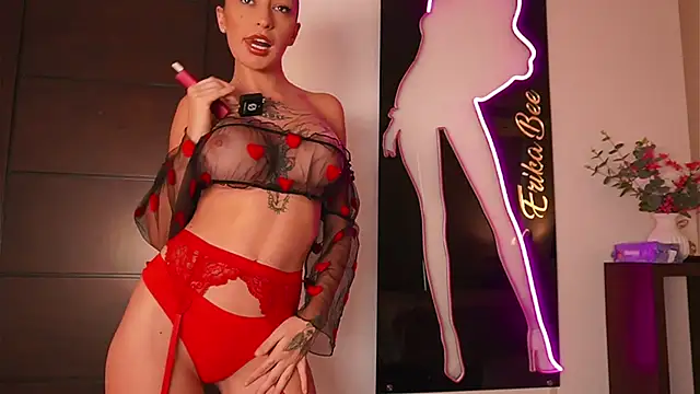 LunaMystyque online show from 10-29-25, 09:03