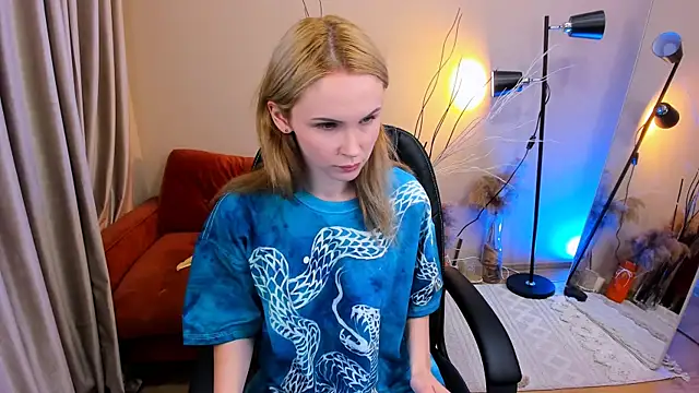 Anna Jager online show from 12-10-24, 02:06