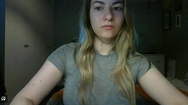 ROSIEx sweet online show from 06-04-26, 06:40