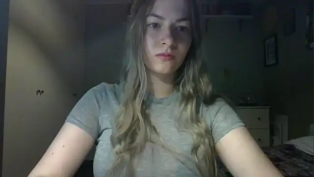Snapshot of ROSIEx_sweet chatting on 10-13-25, 06:37 ROSIEx sweet online show from 10-13-25, 06:37