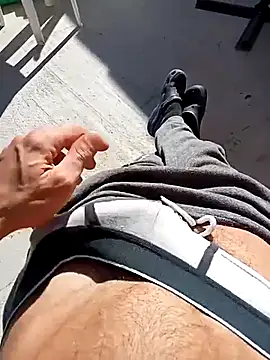 Snapshot of MrTamburine22 chatting on 10-28-25, 12:26 MrTamburine22 online show from 10-28-25, 12:26