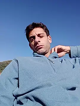 Snapshot of MrTamburine22 chatting on 11-05-25, 01:25 MrTamburine22 online show from 11-05-25, 01:25