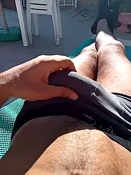 Snapshot of MrTamburine22 chatting on 09-21-25, 02:22 MrTamburine22 online show from 09-21-25, 02:22