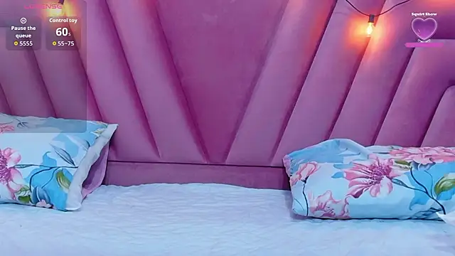 hornybarelylegalgirl online show from 02-12-26, 12:16