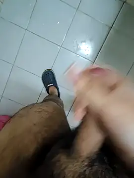 KeepCummingForYou73 online show from 11-02-25, 12:26