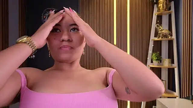 amber kanne online show from 12-12-24, 01:32