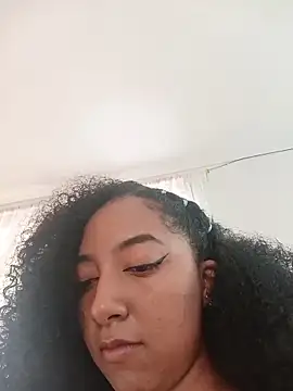 NAHOMI MILLER online show from 04-01-26, 06:16