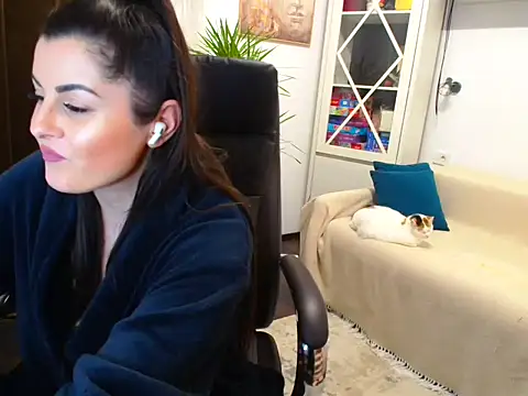 AmashaSiri online show from 12-30-24, 07:32