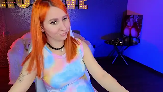 Snapshot of AliceBYKiss chatting on 01-24-25, 03:45 AliceBYKiss online show from 01-24-25, 03:45