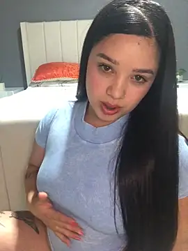 Snapshot of Julieta_333 chatting on 09-13-25, 12:43 Julieta 333 online show from 09-13-25, 12:43