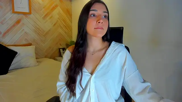 AniiRose online show from 03-21-25, 12:18