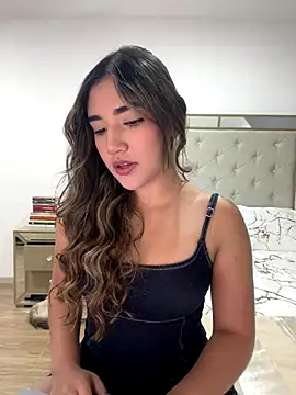 AniiRose online show from 11-28-25, 12:33