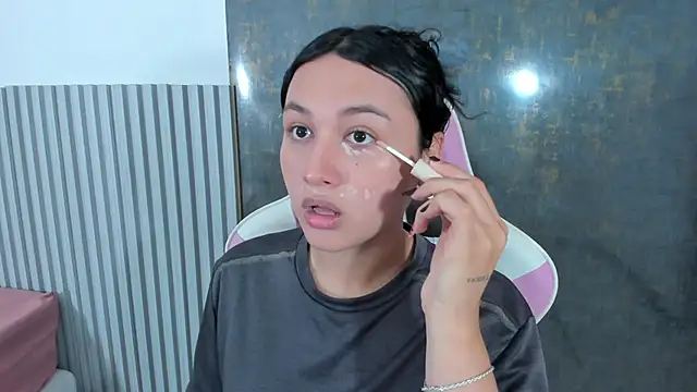 lana boomer online show from 12-02-25, 08:32