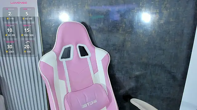 lana boomer online show from 03-05-26, 08:05