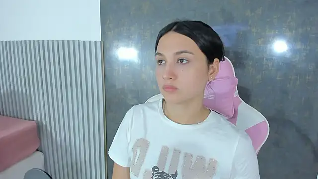 lana boomer online show from 03-21-26, 05:39