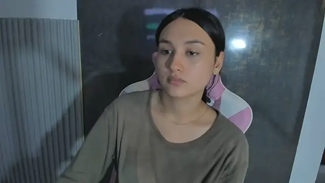 lana boomer online show from 04-05-26, 07:53