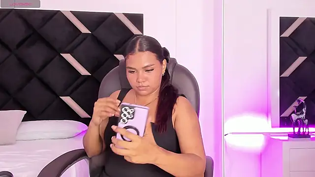 Carolina Evanss online show from 05-02-26, 03:56
