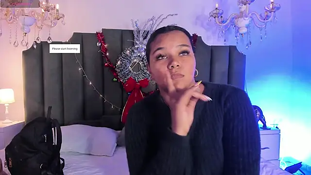 Carolina Evanss online show from 12-14-25, 03:46