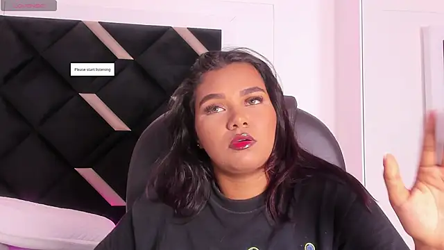 Carolina Evanss online show from 03-25-26, 04:01