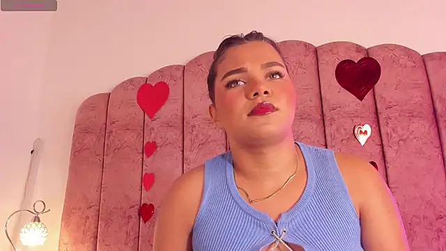 Carolina Evanss online show from 02-15-26, 03:51