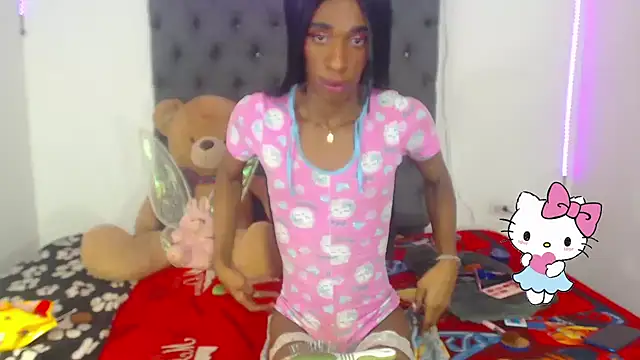 lucianadolll online show from 10-19-25, 05:59