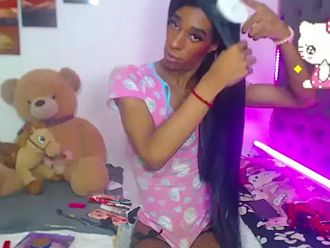 lucianadolll online show from 12-21-25, 06:37